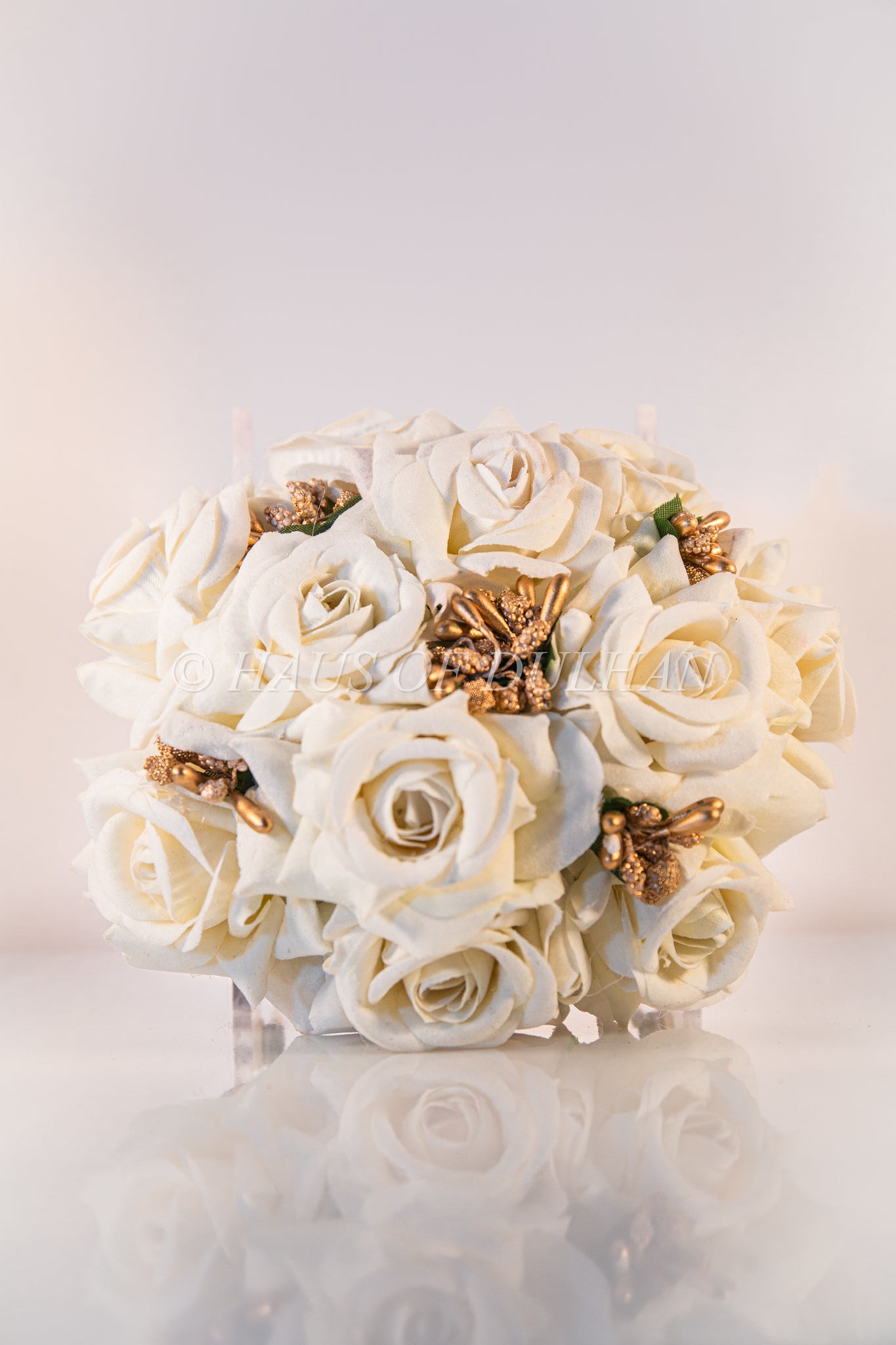 NOOR- White and Gold Rose Floral Bun